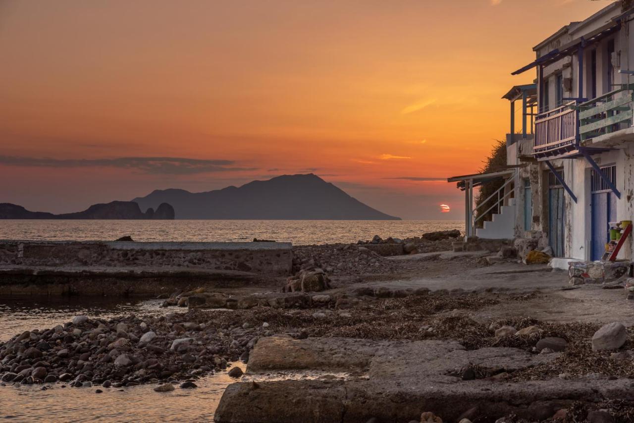 The Colourful Land Milos Klima  Exteriör bild